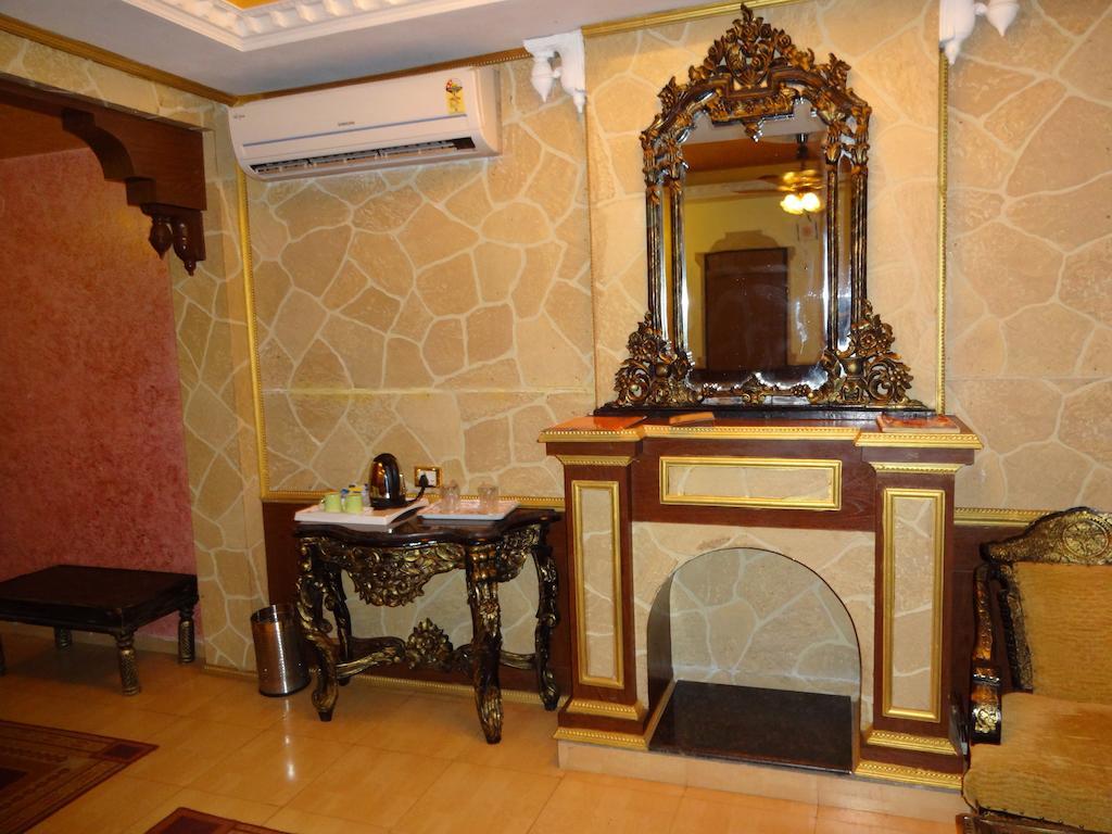 Chokhi Dhani Indore Exteriör bild